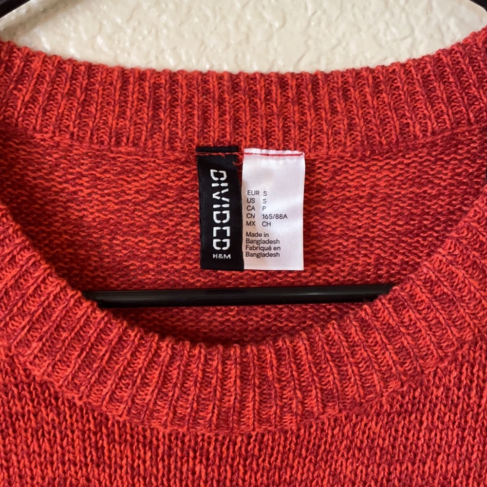 Divided sweater - Picture 2 of 3